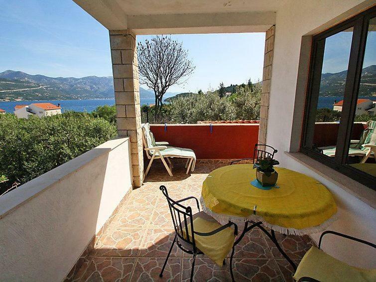 Apartmani Zute Račišće Esterno foto