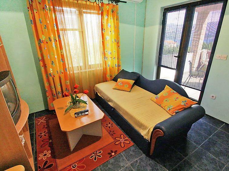 Apartmani Zute Račišće Esterno foto